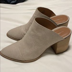 Slip on Mules